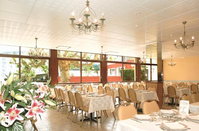 Hotel Des Rosiers Lourdes Dış mekan fotoğraf